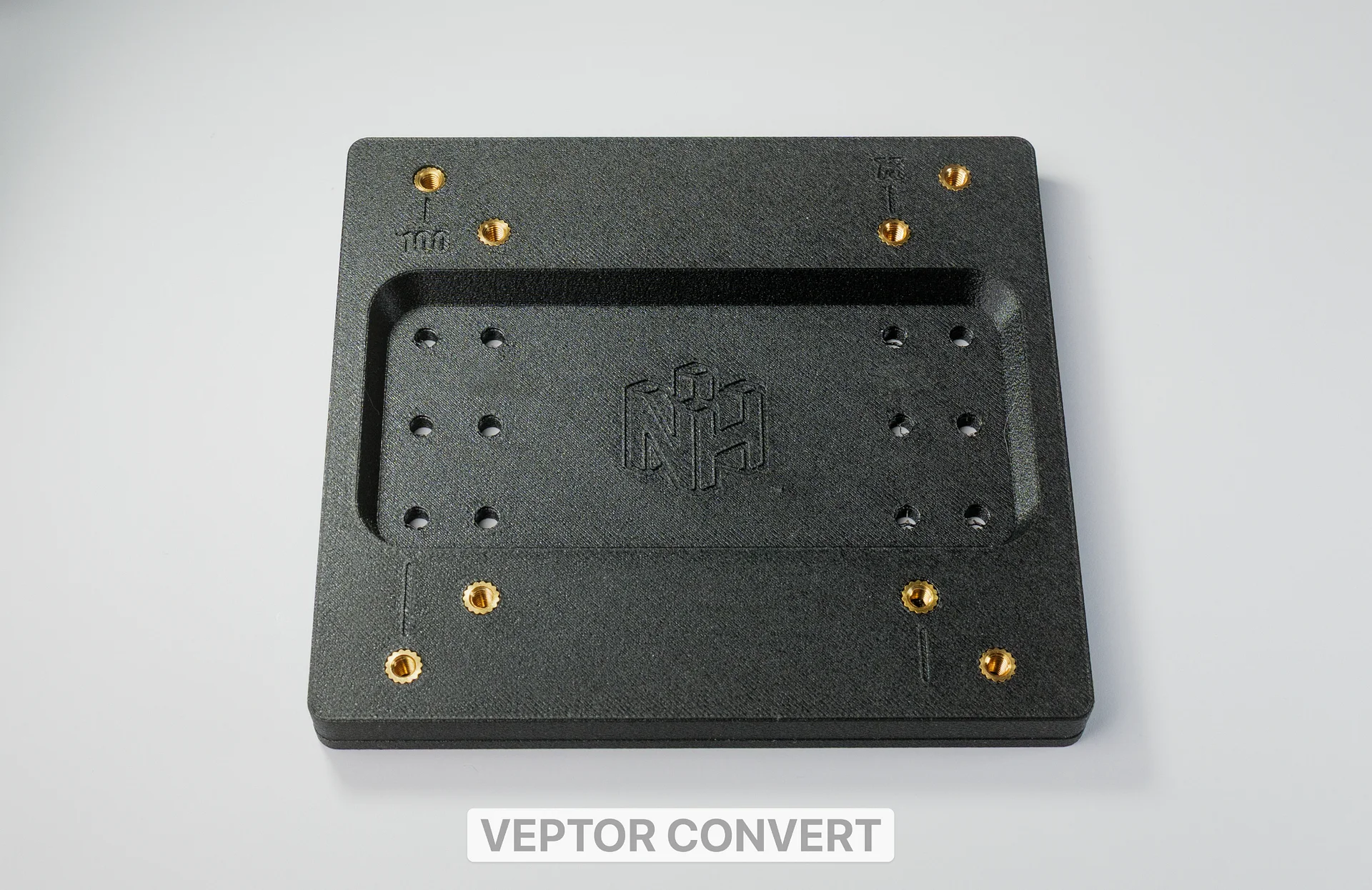 Veptor Convert | Portable Monitor 2 to 4 VESA Screw Converter product image (3)