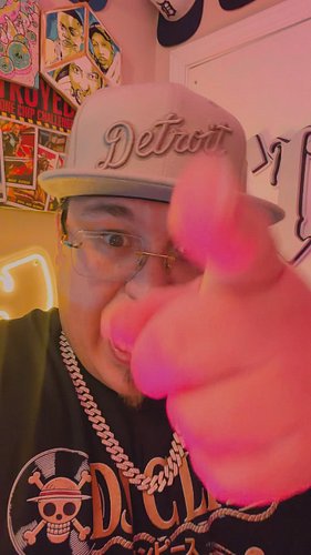 LIVE NOW !!