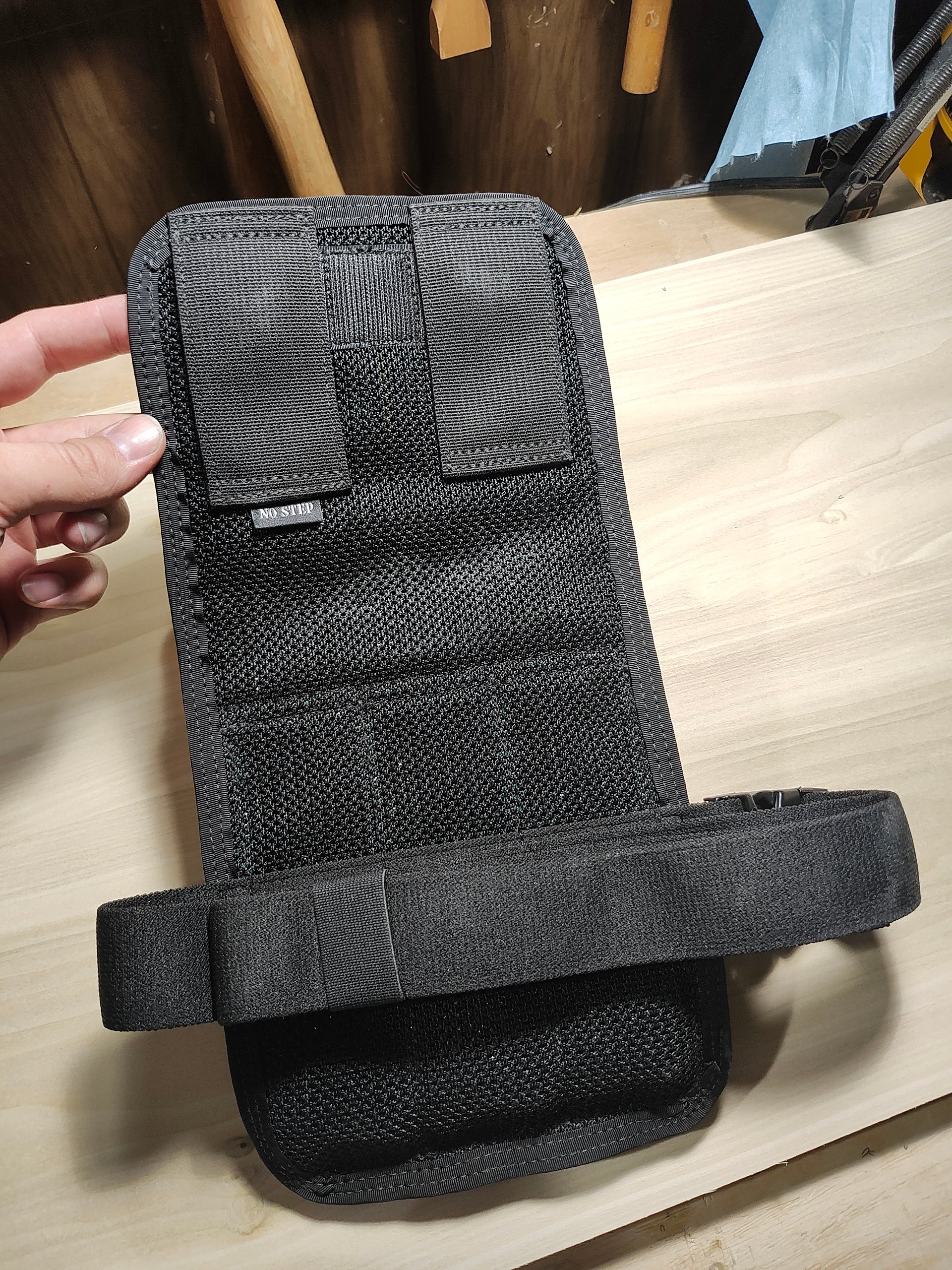 'Ready to ship' Gen-1 Drop leg MP5 Pouch, Black product image (3)