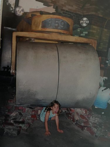 New episode came out yesterday! Hope you all enjoy it as much as I enjoy this childhood picture of Mel! #podcast #themepark #...