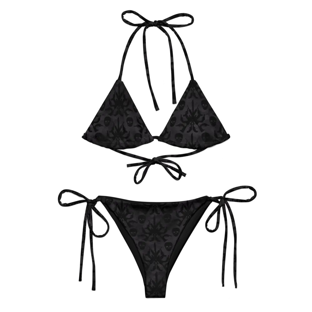 Gothic 2A String Bikini - Black product image (3)