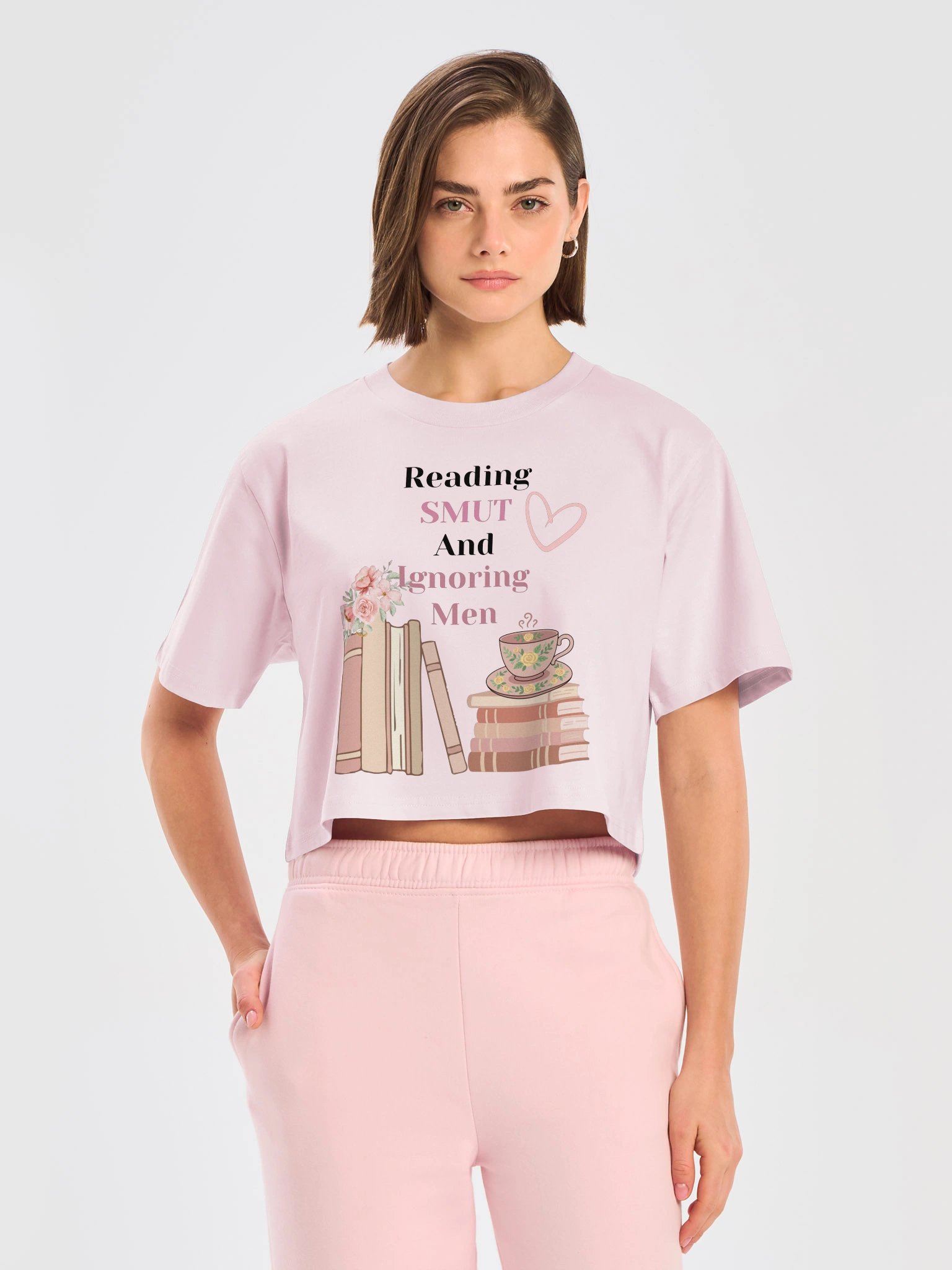 Reading Smut and Ignoring Men Crop Tee product image (17)