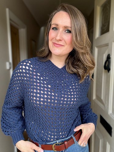 Comment 'Pattern' for the details ✨

The Franny Granny Square Sweater - classic granny squares, modern fit 🧶

A fitted adult ...