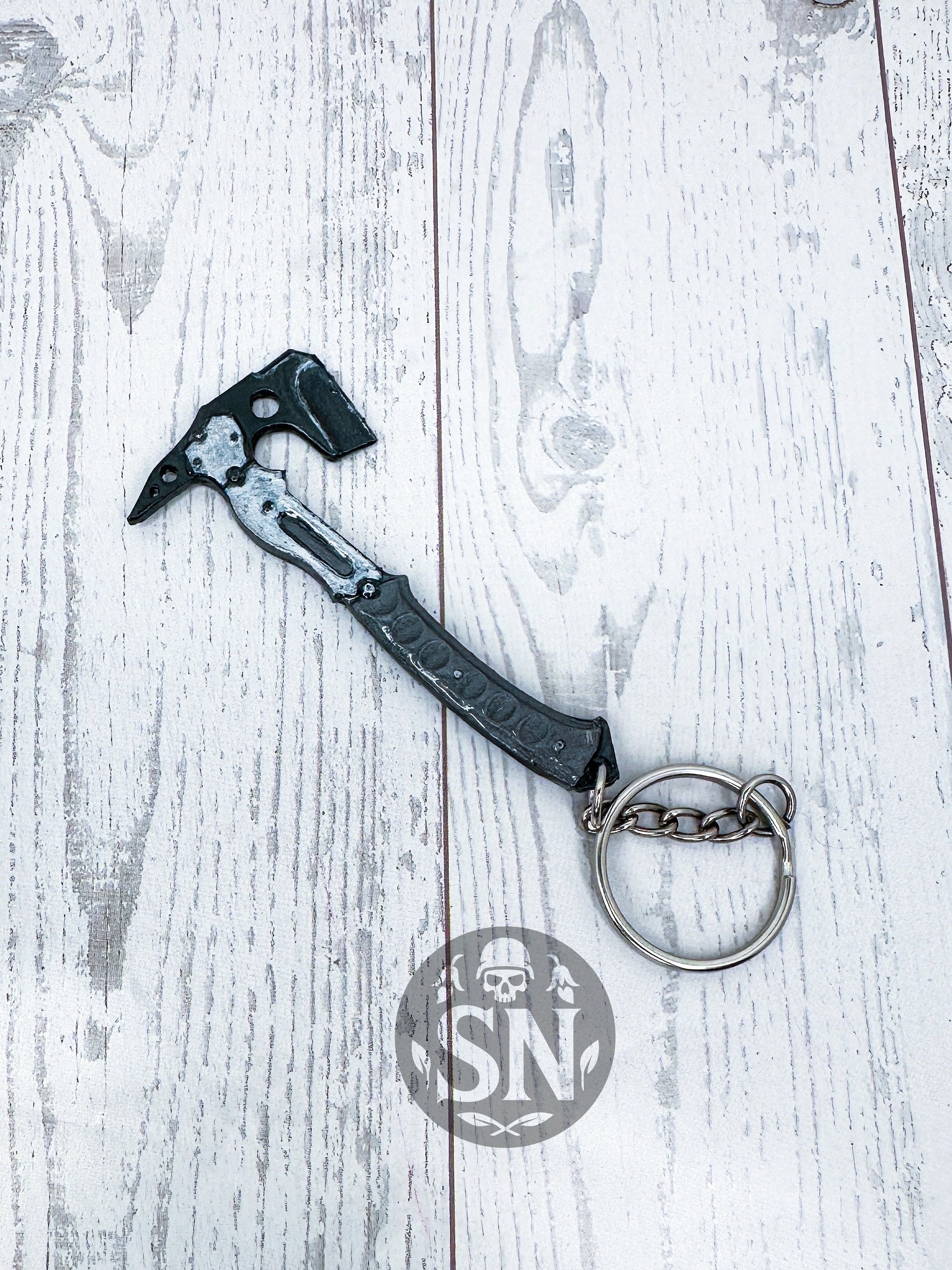 Resident Evil Leon Kennedy Hatchet Keychain 65mm 3D Printed Hand Painted product image (1)