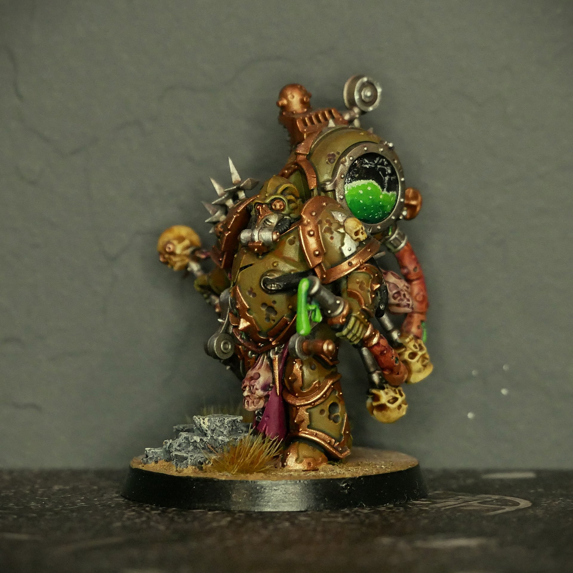 Foul Blightspawn: Painted Miniature product image (1)