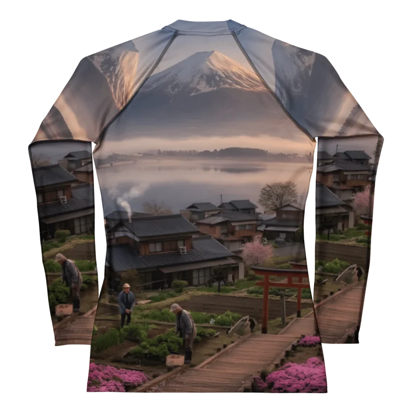 Women's Mount Fuji Long Sleeve Rash Guard | UPF 50+ Sun Protection product image (2)