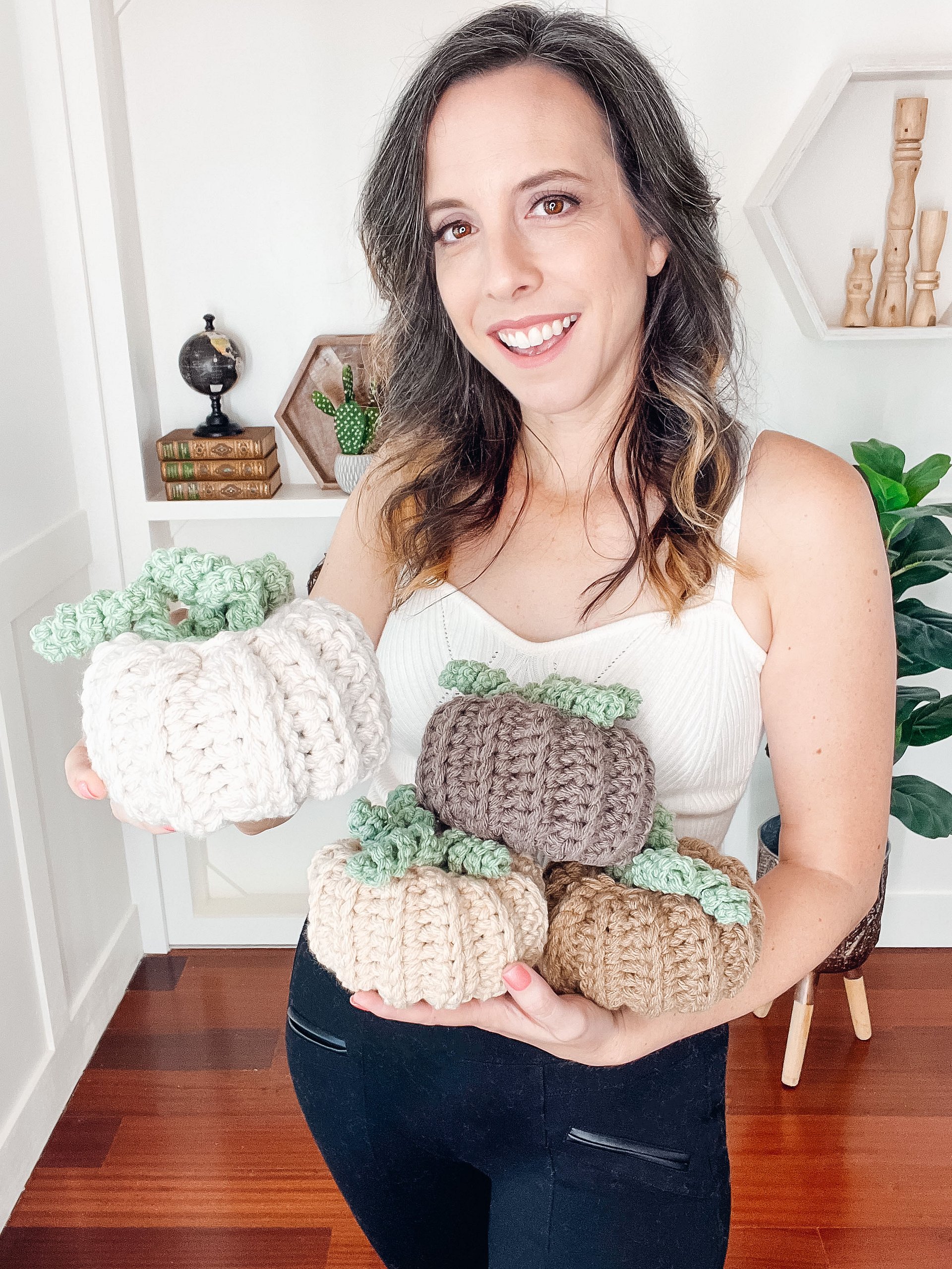 Crochet Pumpkin with Leaf Coasters Pattern product image (6)