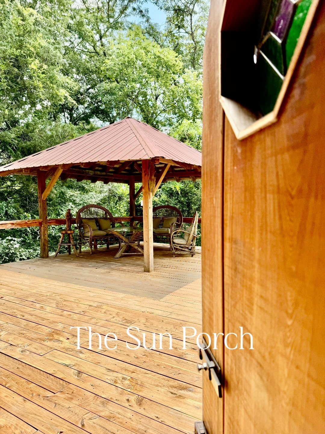 The Shadetree Inn Retreat - Sun Porch Suite - Double Occupancy - Pay In Full product image (1)