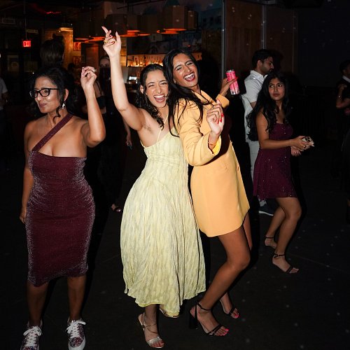 Cheers to all our partners who helped support @howimetyourmasi in New York last month 🥂

THANK YOU @fruitriot @covesoda @drin...