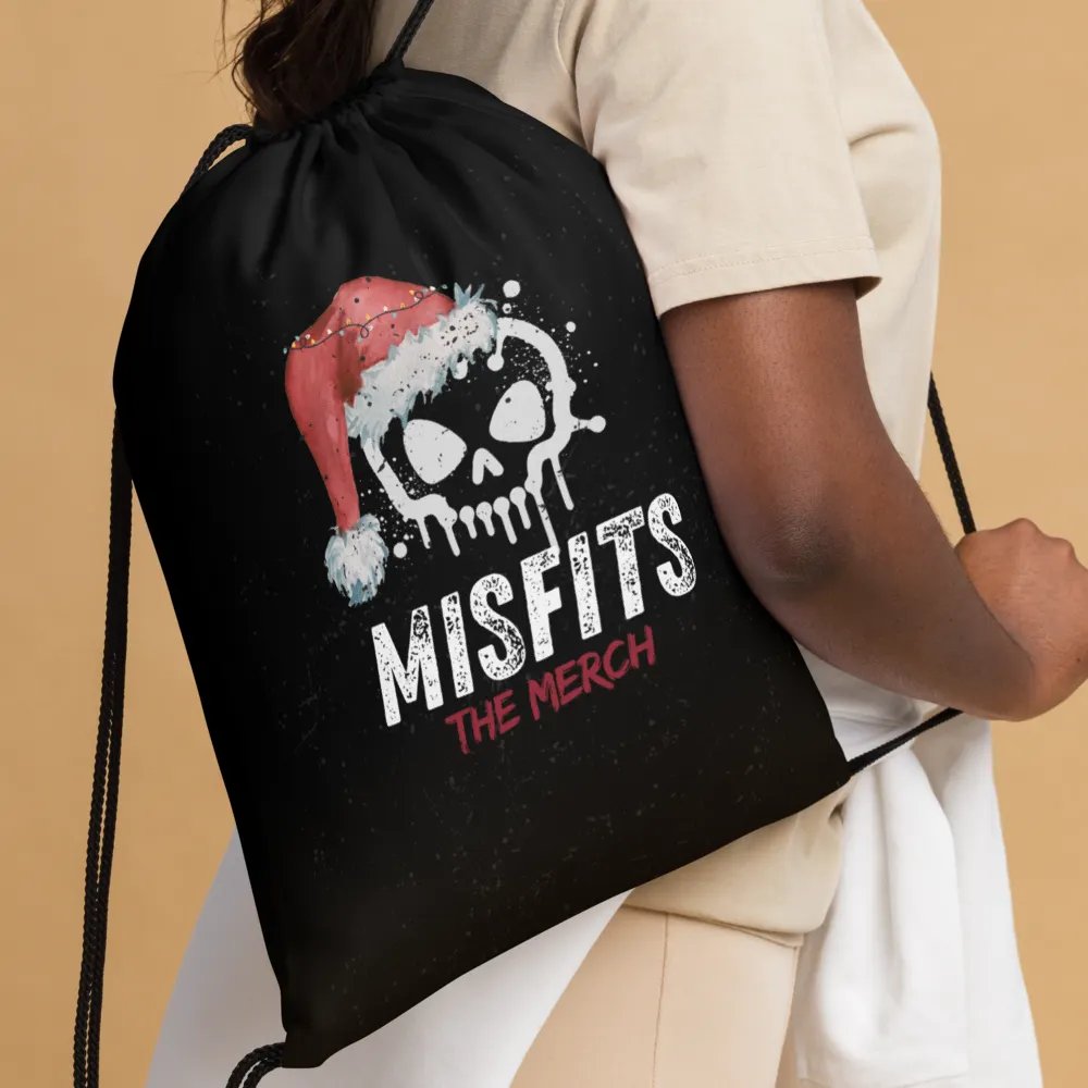 Misfit Skull Pull Bag product image (4)
