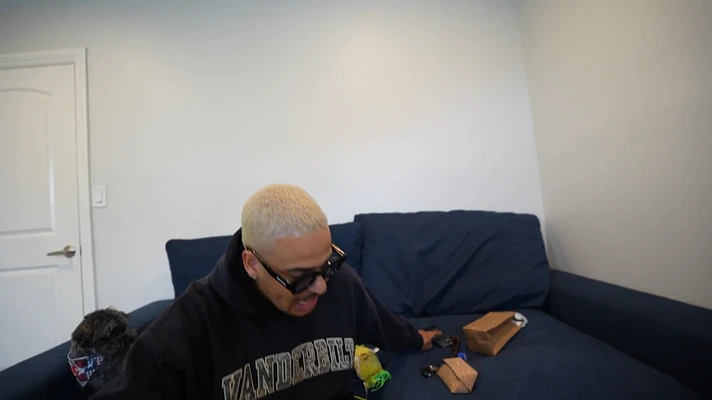 Video thumbnail
