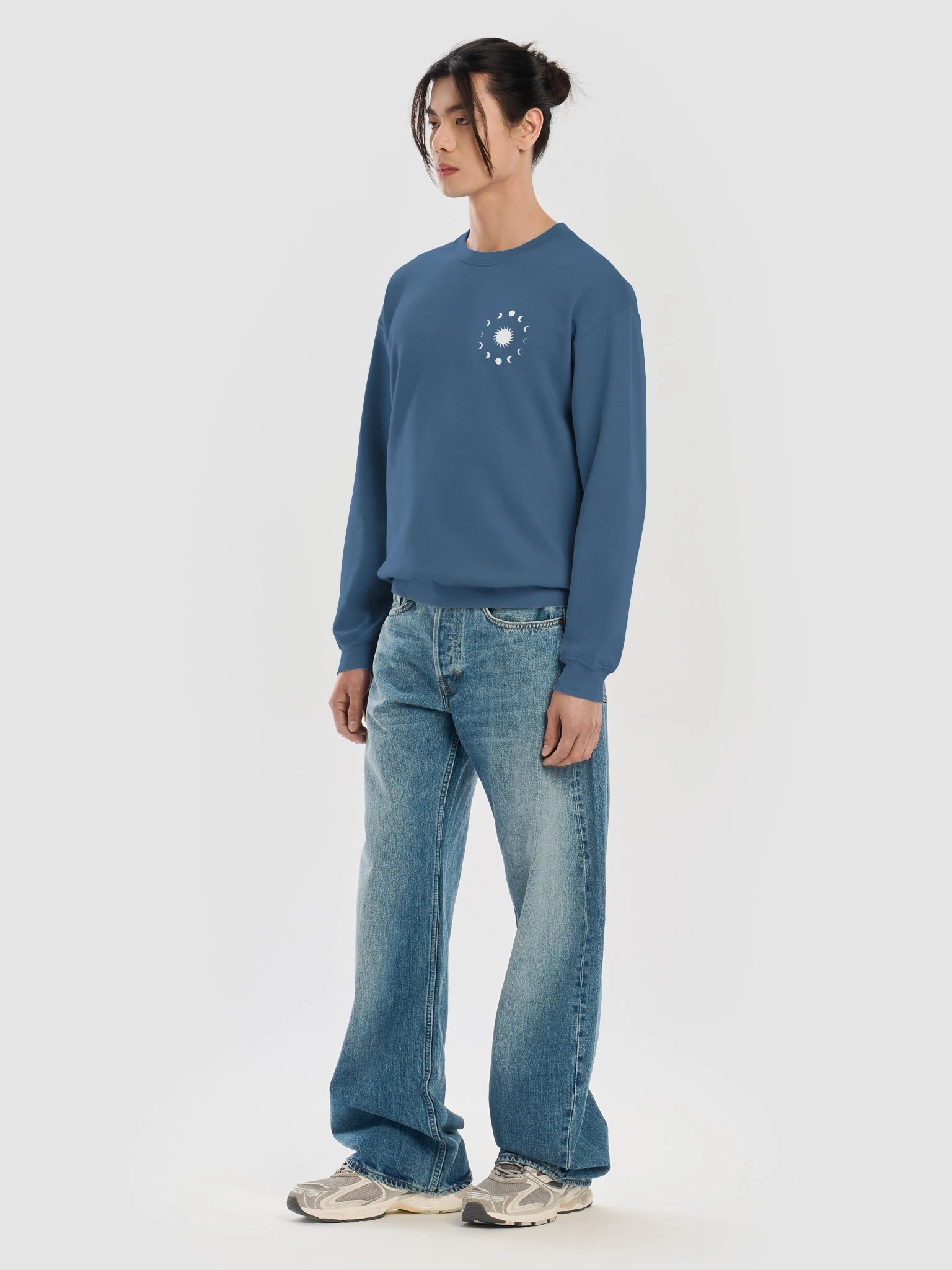 celestial 10:21 bhagavad gita sweatshirt product image (7)