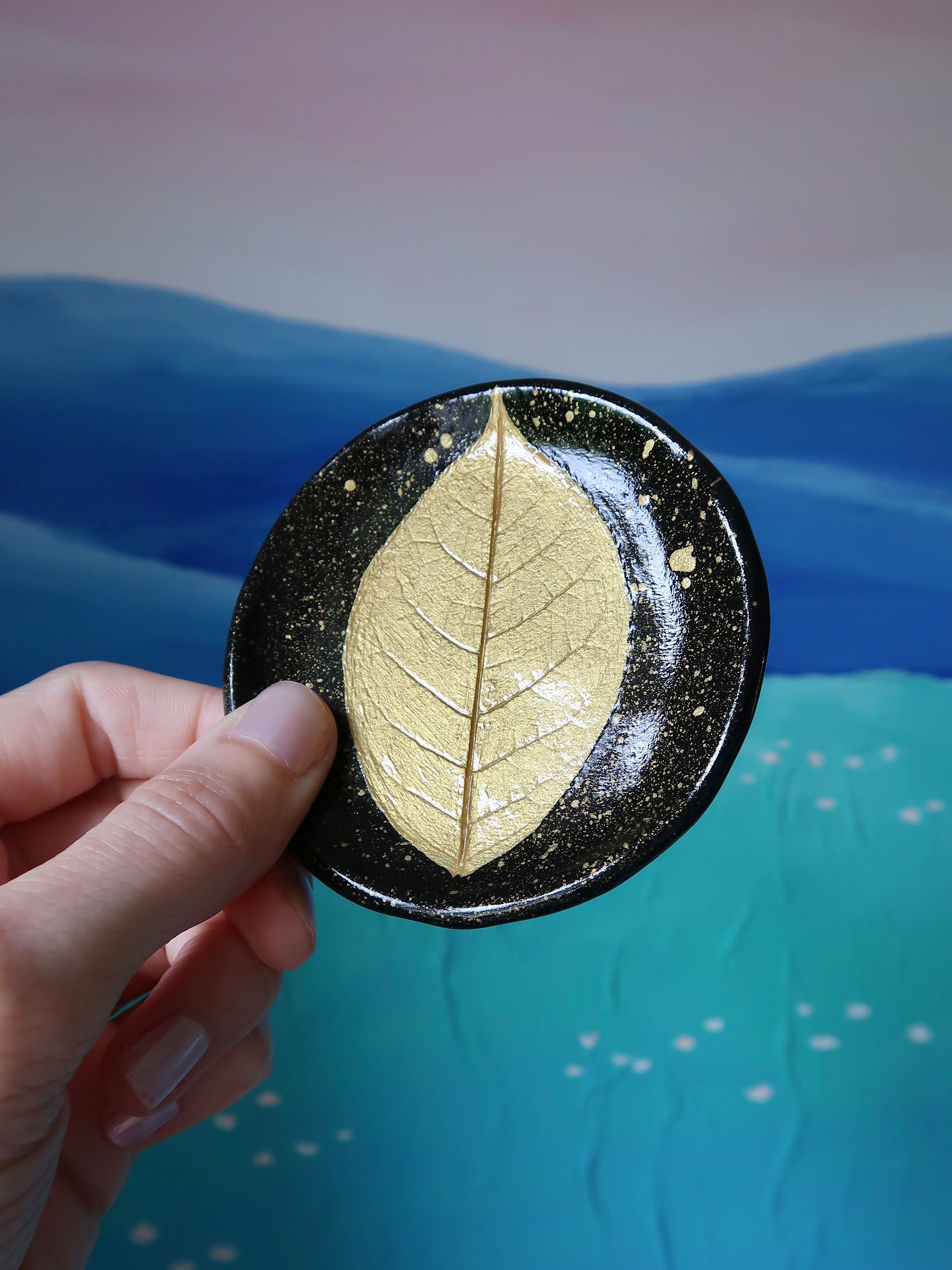 Gold Leaf - Trinket Dish product image (6)