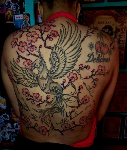 Added these cherry blossoms on Shari’s back piece yesterday. 🌸

What started as “let’s add a few flowers” somehow turned into...