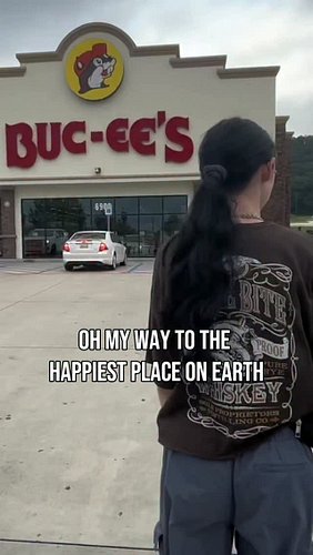 Post tournament routine! 😍

#bucees #karatetournament #martialarts #femalemartialartist #blackbelt @bucees