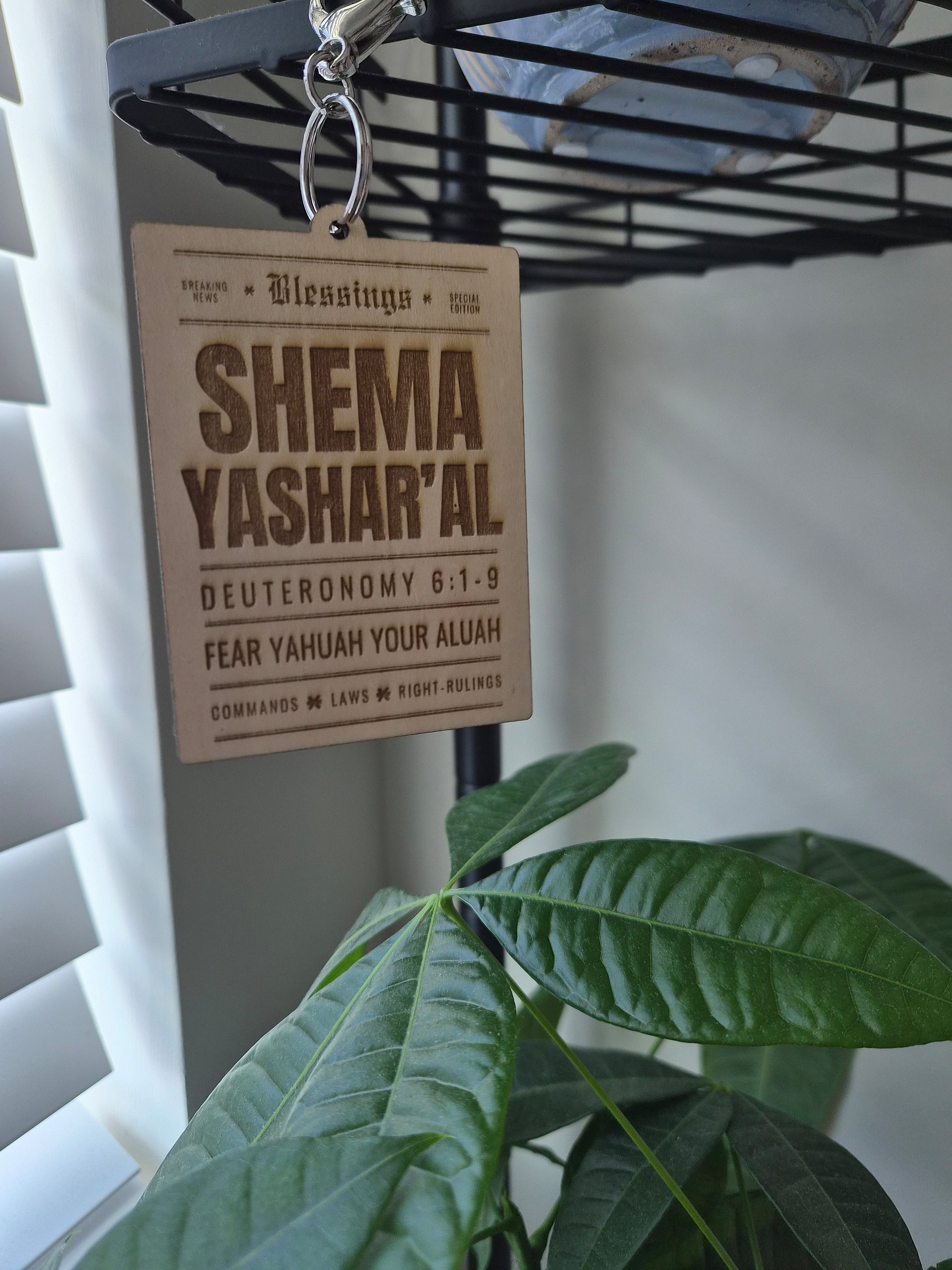 SHEMA BACKPACK/PURSE CLIP product image (3)