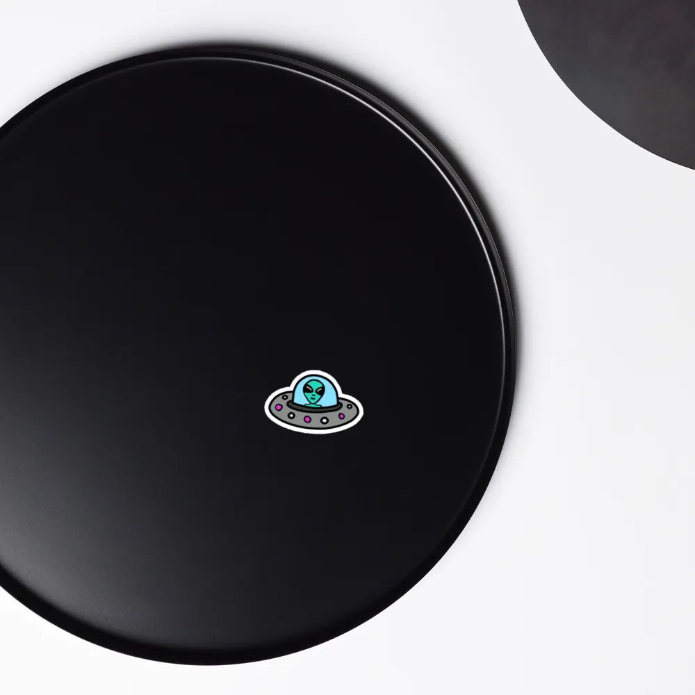 Alien Spaceship Magnet product image (4)
