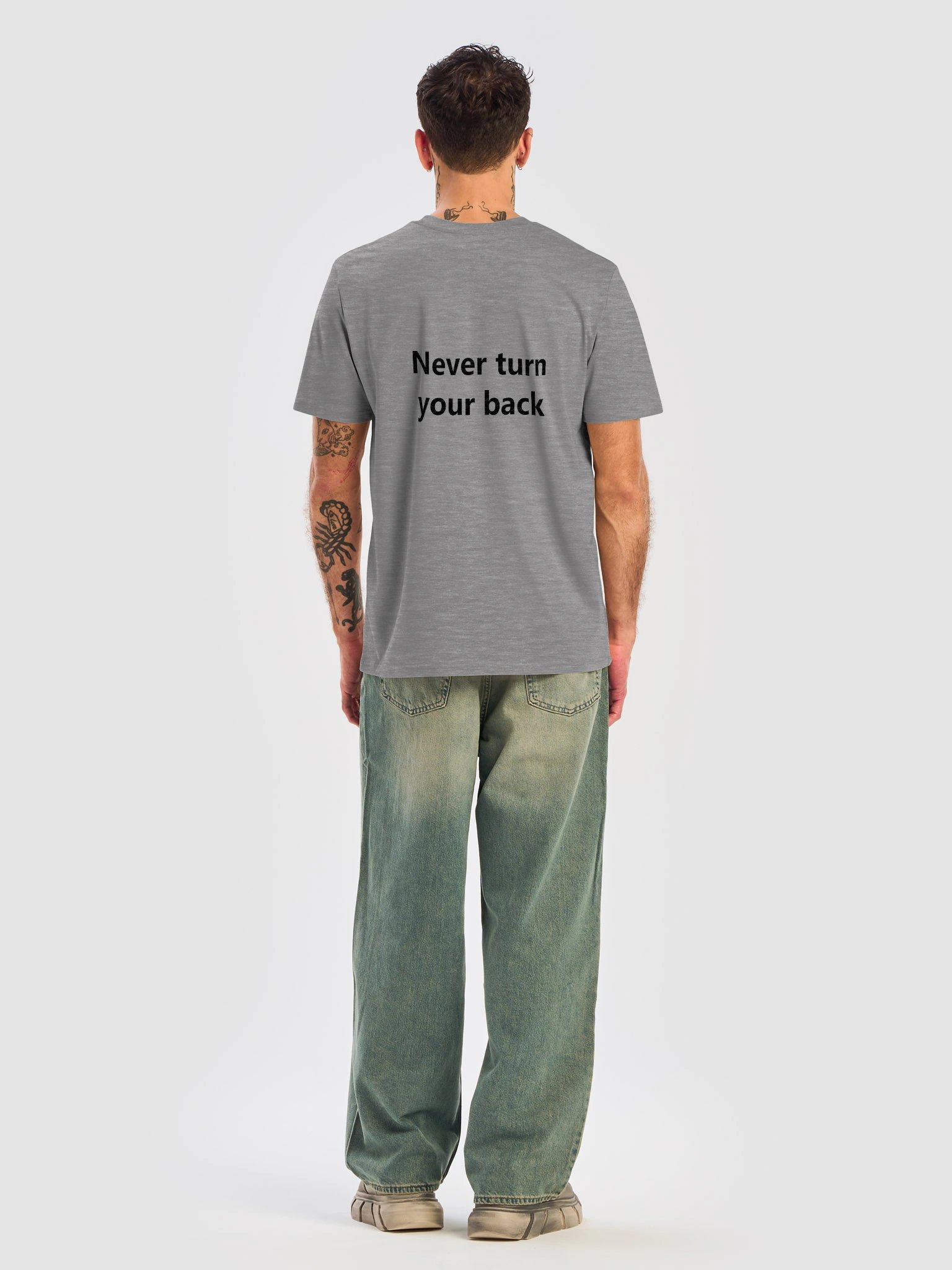 Never turn your back - Classic Organic Tee product image (2)