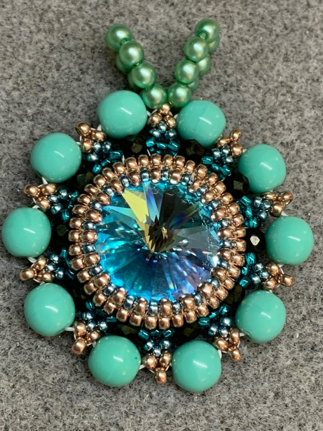 Daybreak Crystal Beaded Pendant - Green product image (3)