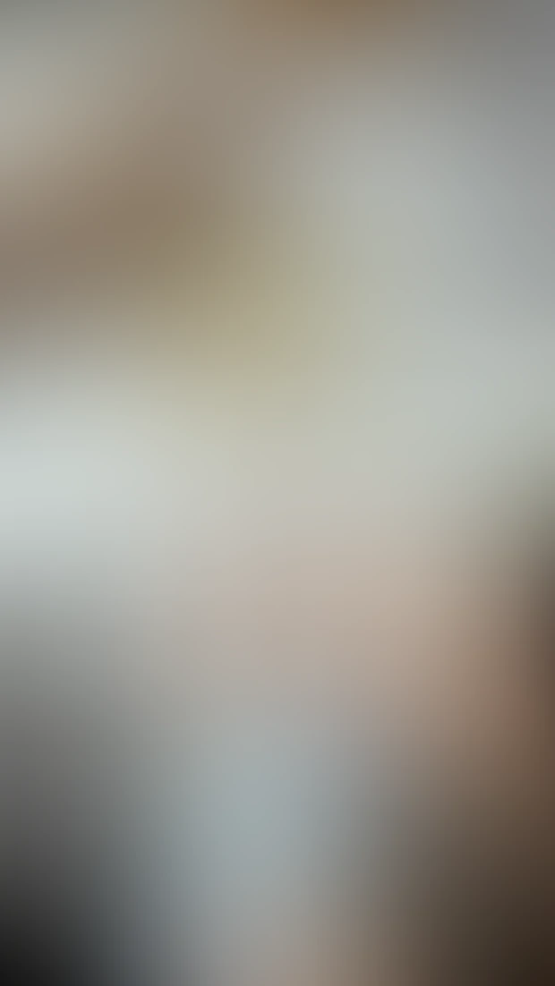 Video thumbnail background