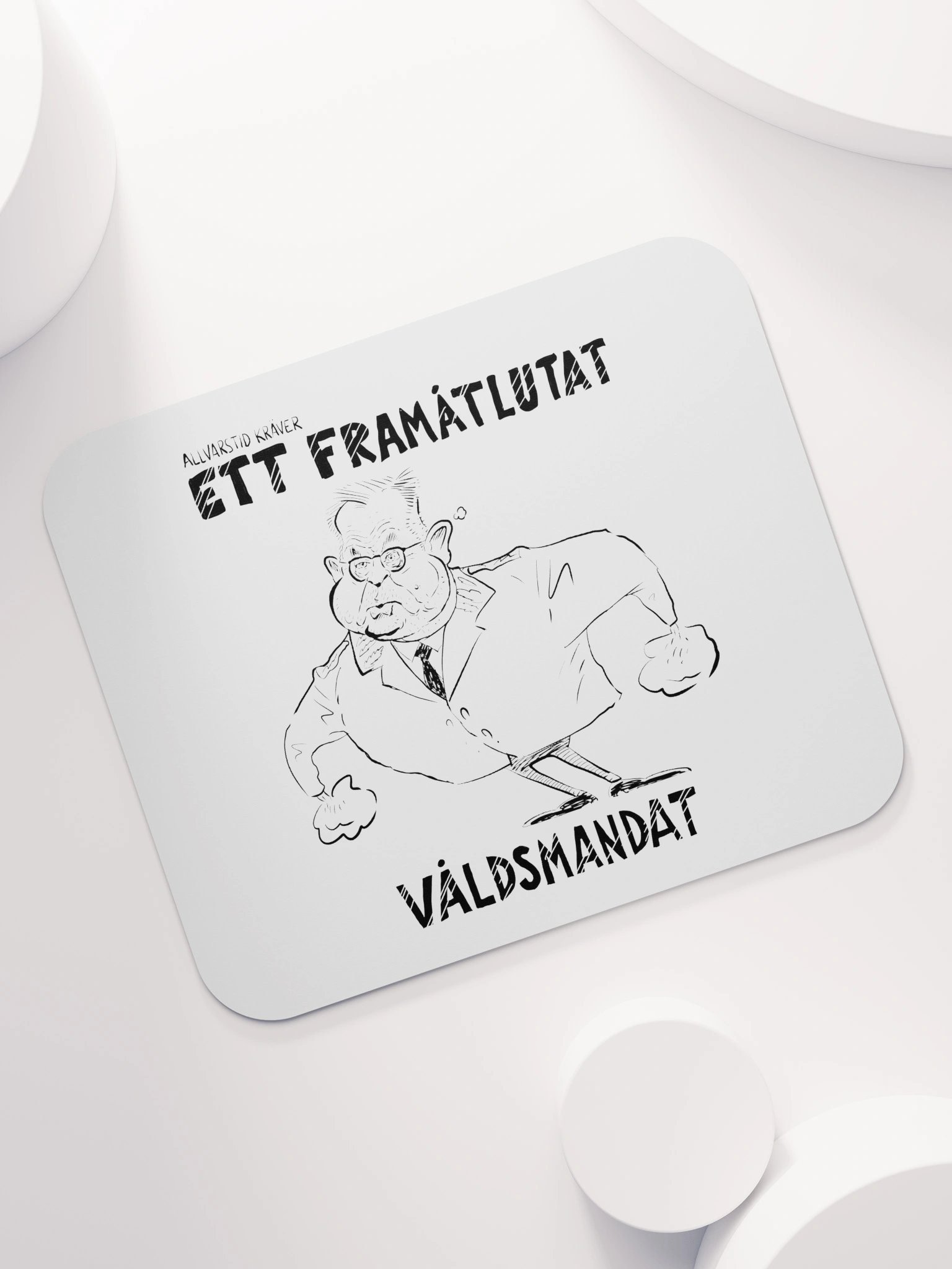 Framåtlutat våldsmandat - Musmatta (signed by @Kluddniklas!) product image (7)