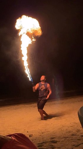This song is all I could think about during the fire show at @thebuccaneerstcroix last night. 😅🔥🌴 #saintcroix #usvi #firedanc...