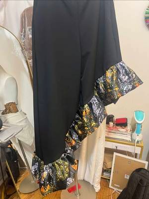 Are you speaking at a conference or part of a panel discussion or maybe an MC at the conference. This is the kind of pants that grabs the attention of your audience while you speak at the same time fabulous so you also have fun and feel confident with all eyes on you! 