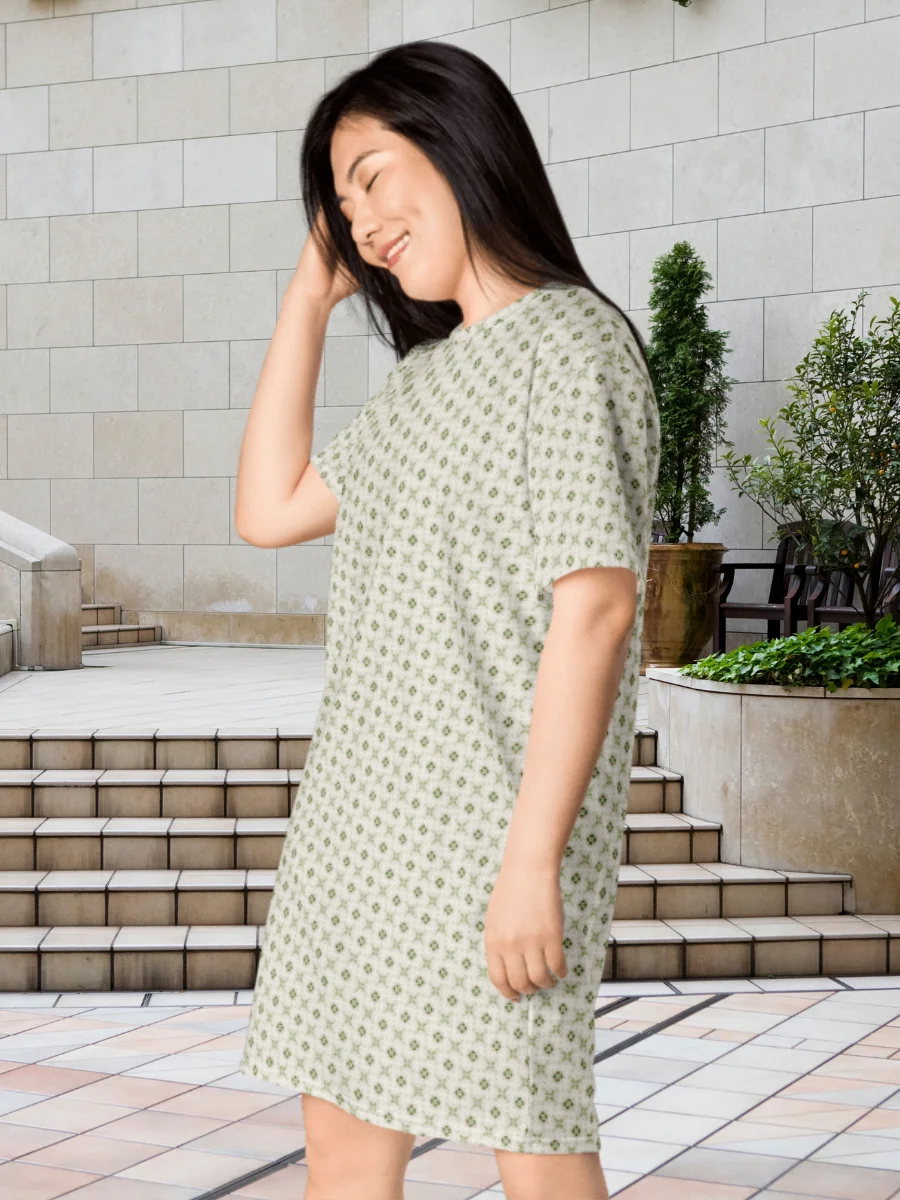 Green Geometric Pattern T Shirt Dress product image (2)