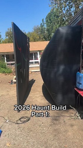 2026 Halloween Haunt Build Part 1 | Squeeze Tunnel Haunted House Setup 

Today I started setting up the walls and the squeeze...