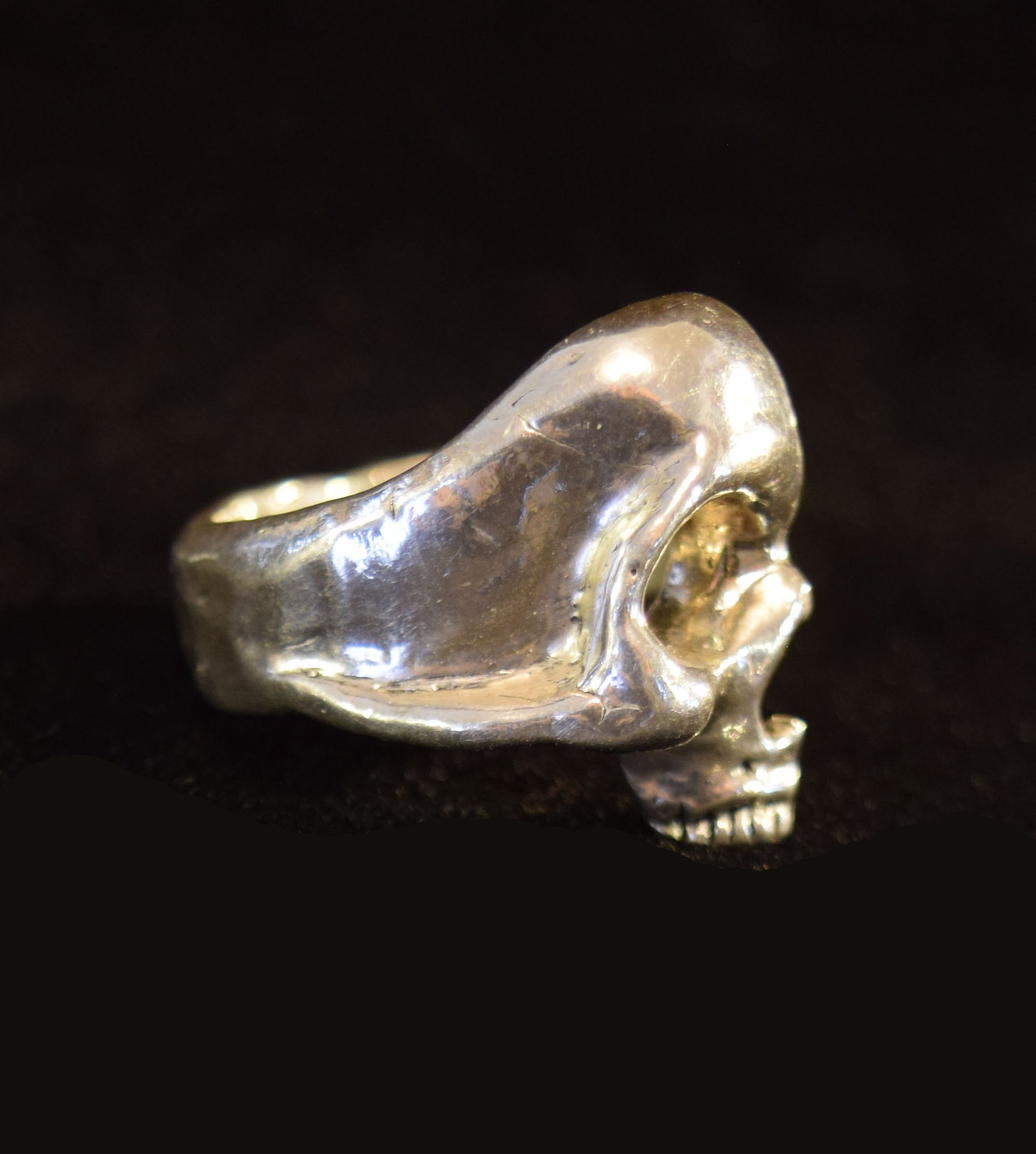 HALF SKULL RING product image (3)