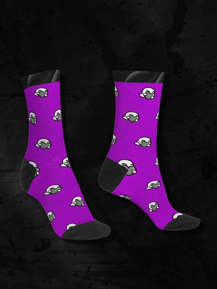 Heart Pattern Magenta Crew Socks product image (1)
