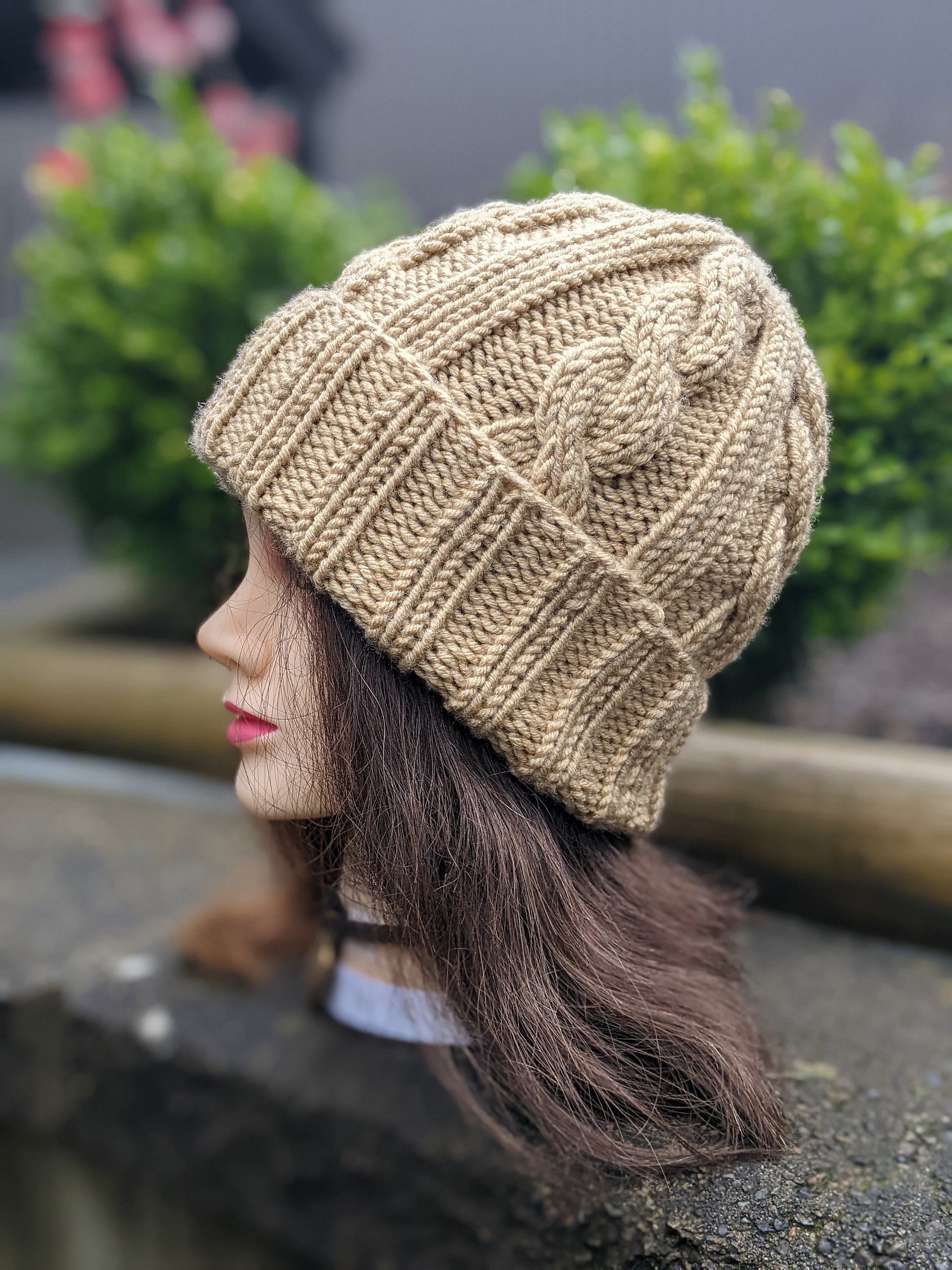Crème Brûlée Cable Hat Knitting Pattern (Circular Needles) product image (6)