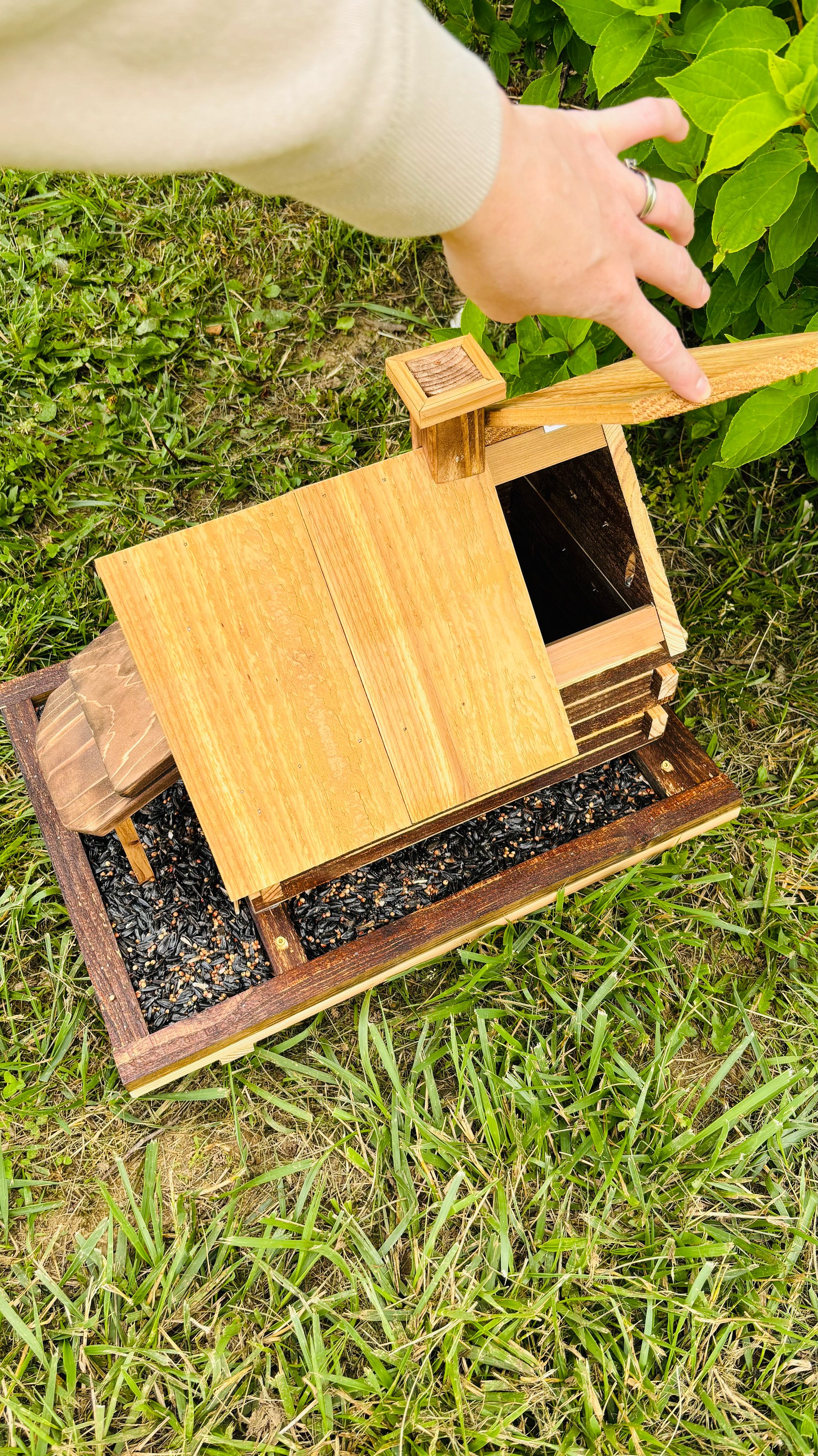 Cabin Bird Feeder Digital Plans product image (5)