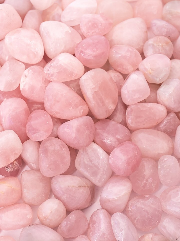 Rose Quartz Pocket Stones product image (1)