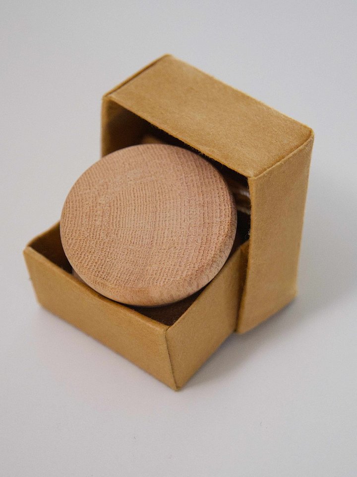 Levi's Handmade Wooden Yoyo product image (2)