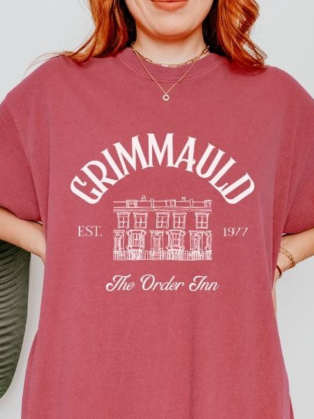 Grimmauld Inn Vintage Minimalist Cozy Shirt product image (4)
