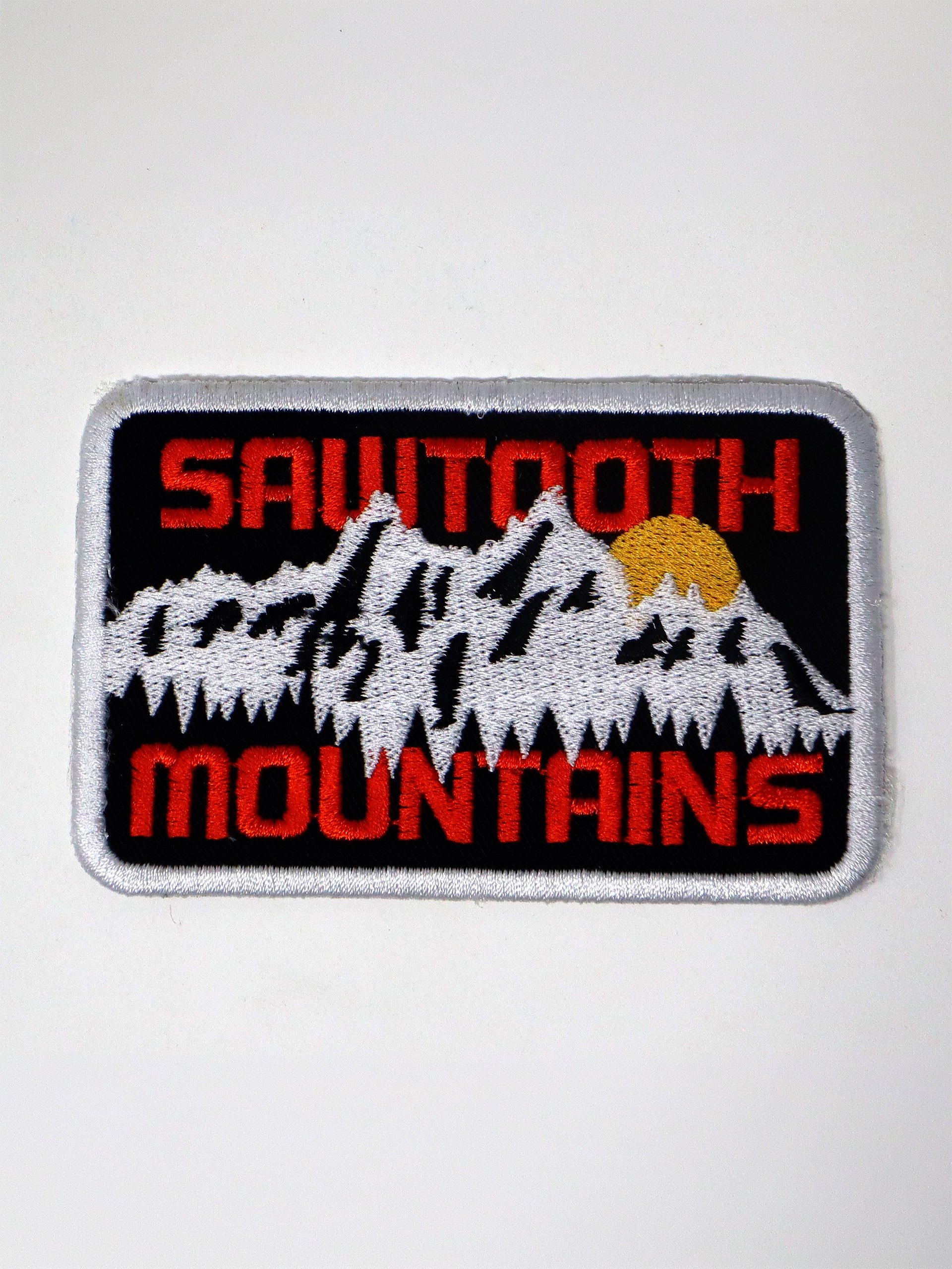 Sawtooth Mountains // Patch product image (1)