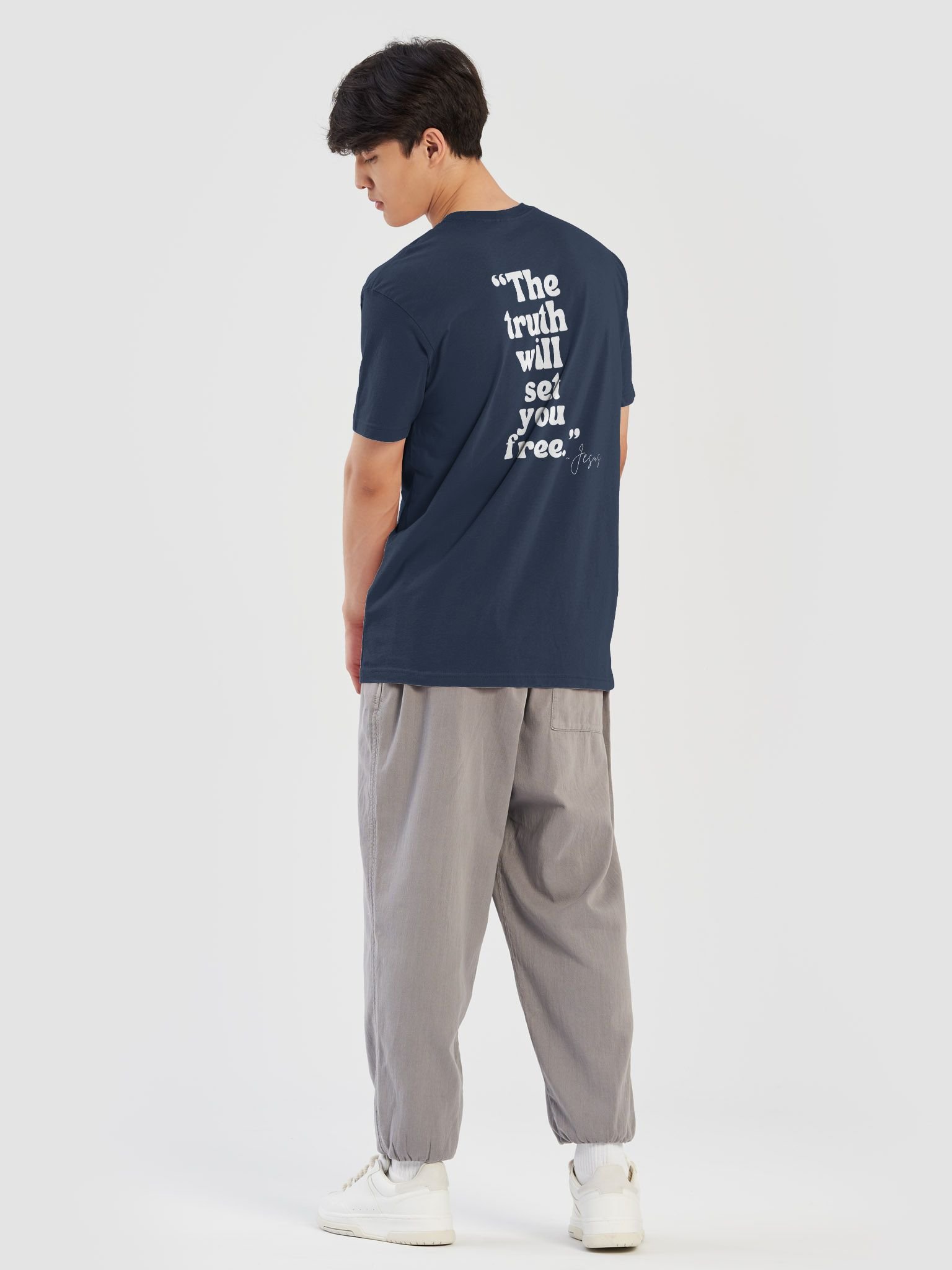 Truth Matters. T-Shirt product image (47)