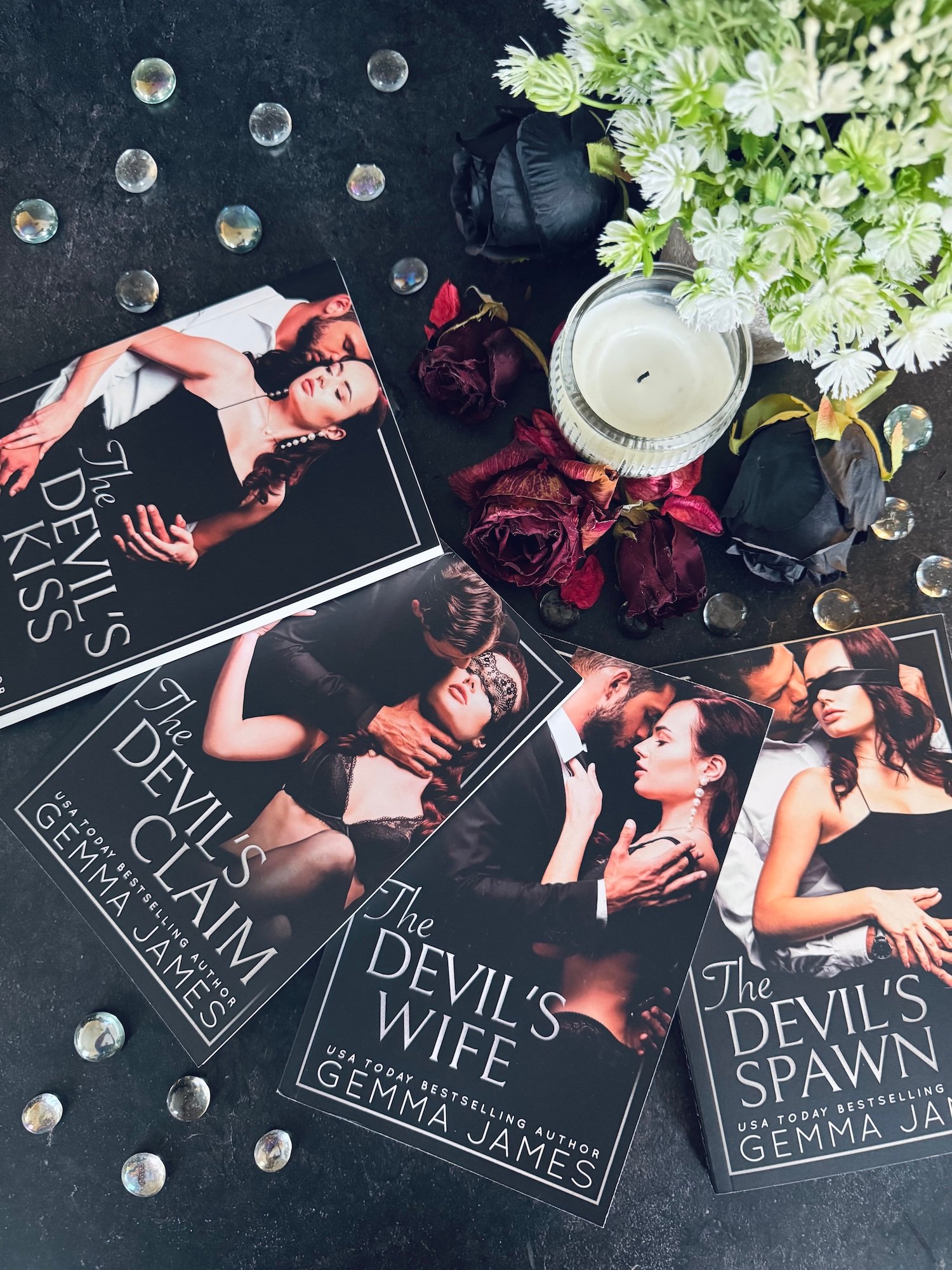 Devil's Kiss Series Bundle product image (1)