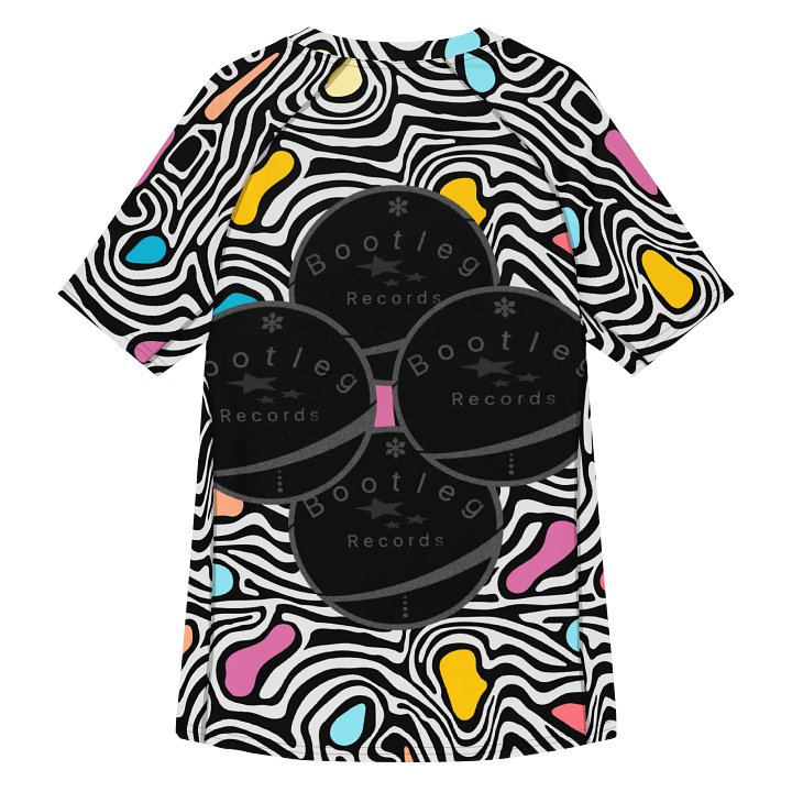 Versatile T-Shirt product image (2)