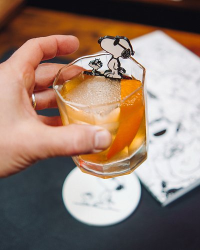 •
As a big fan of Snoopy, I had to make a new cocktail that honours his friend, Woodstock.
•
Meet the SNOOPY AND WOODSTOCK Co...