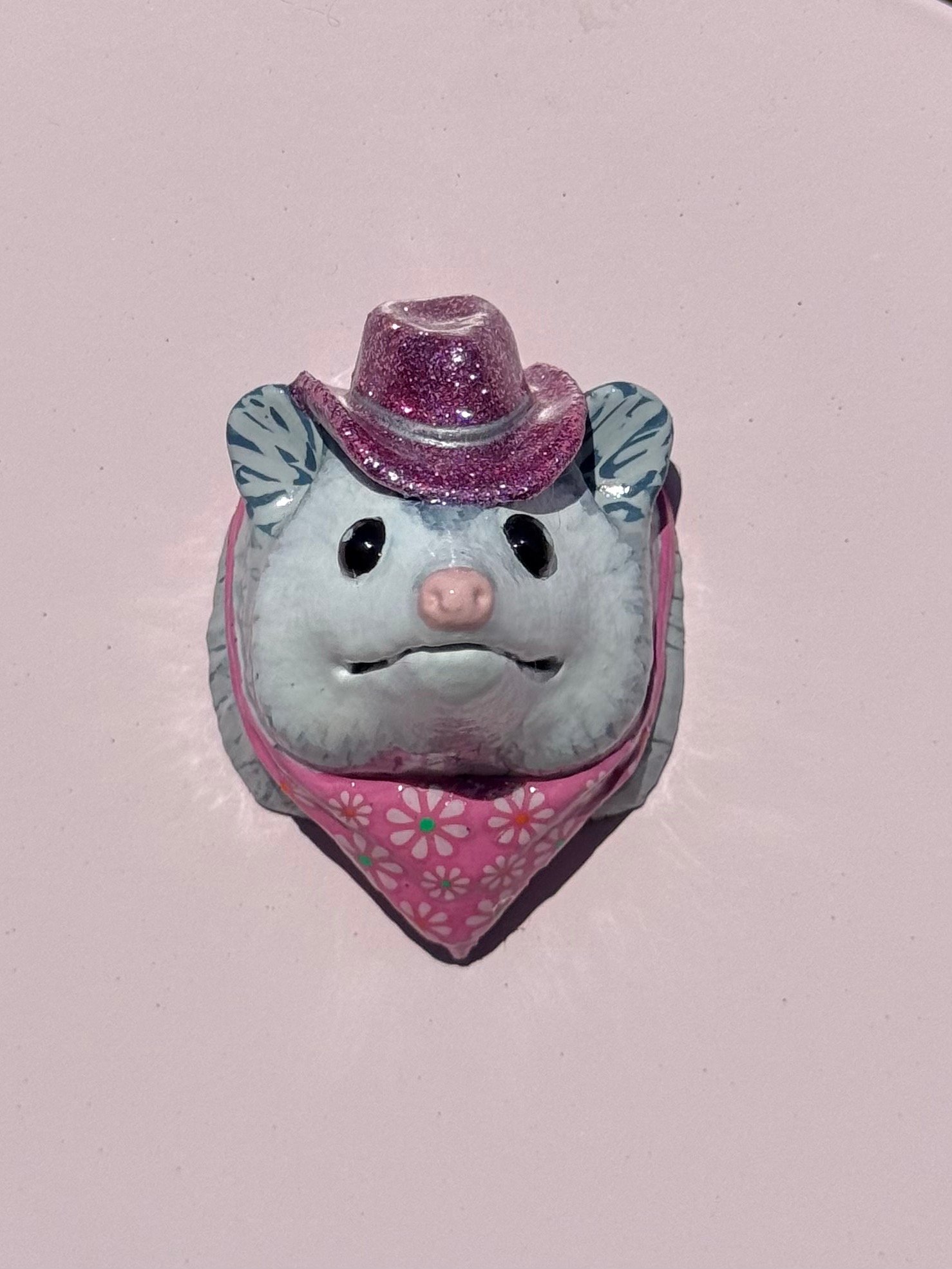 Hand-Painted Possum Magnet (Pink) product image (2)