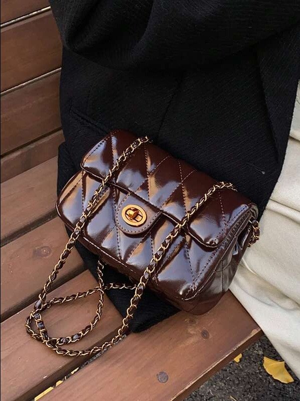 ADLEST | Classic Diamond Patchwork Chain Shoulder Bag product image (2)