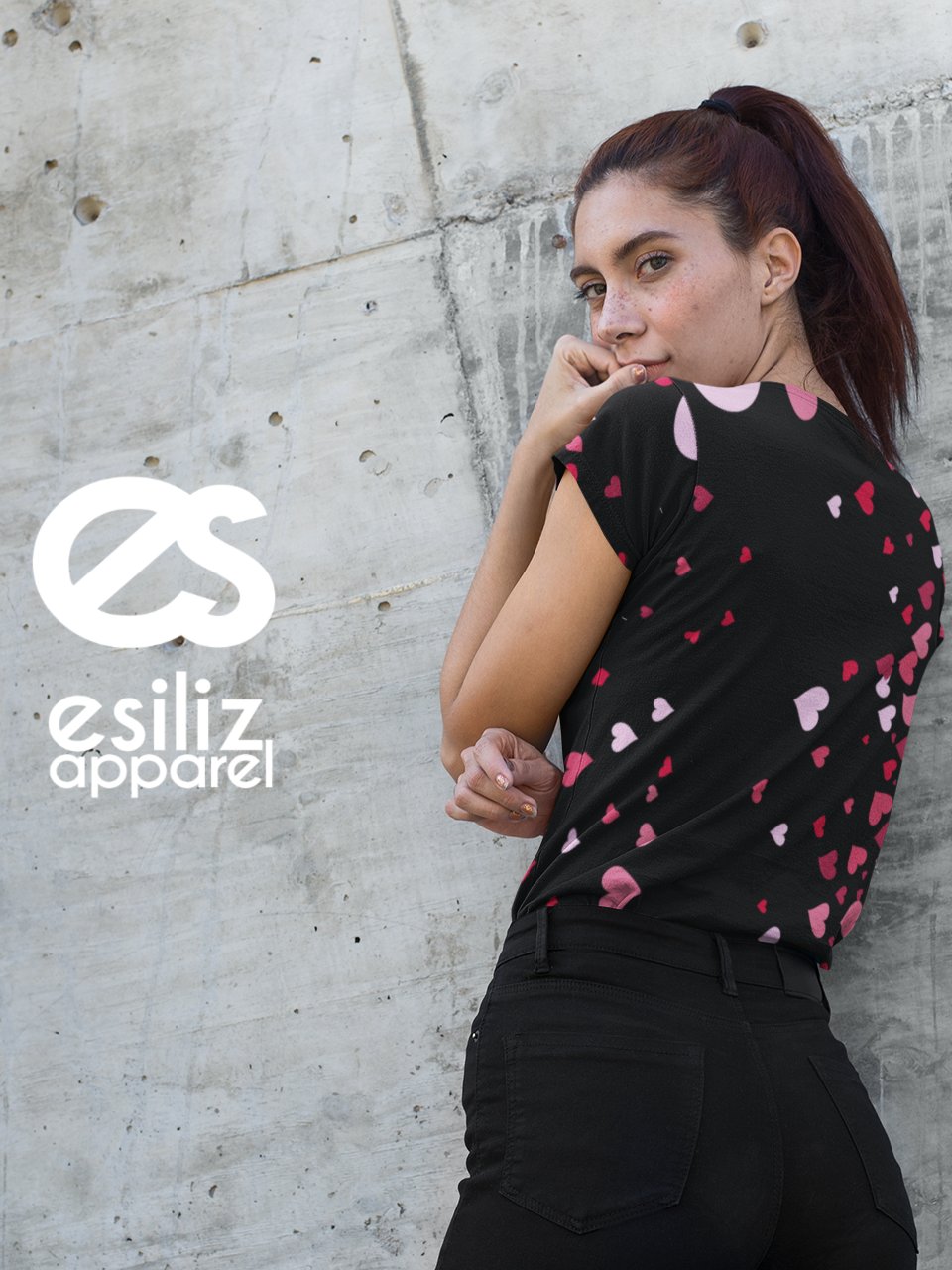 Cariñosa Crew Neck Tee product image (6)