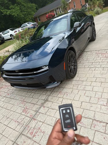 Thanks for dropping this off Dodge. Let’s see what this Charger can do…