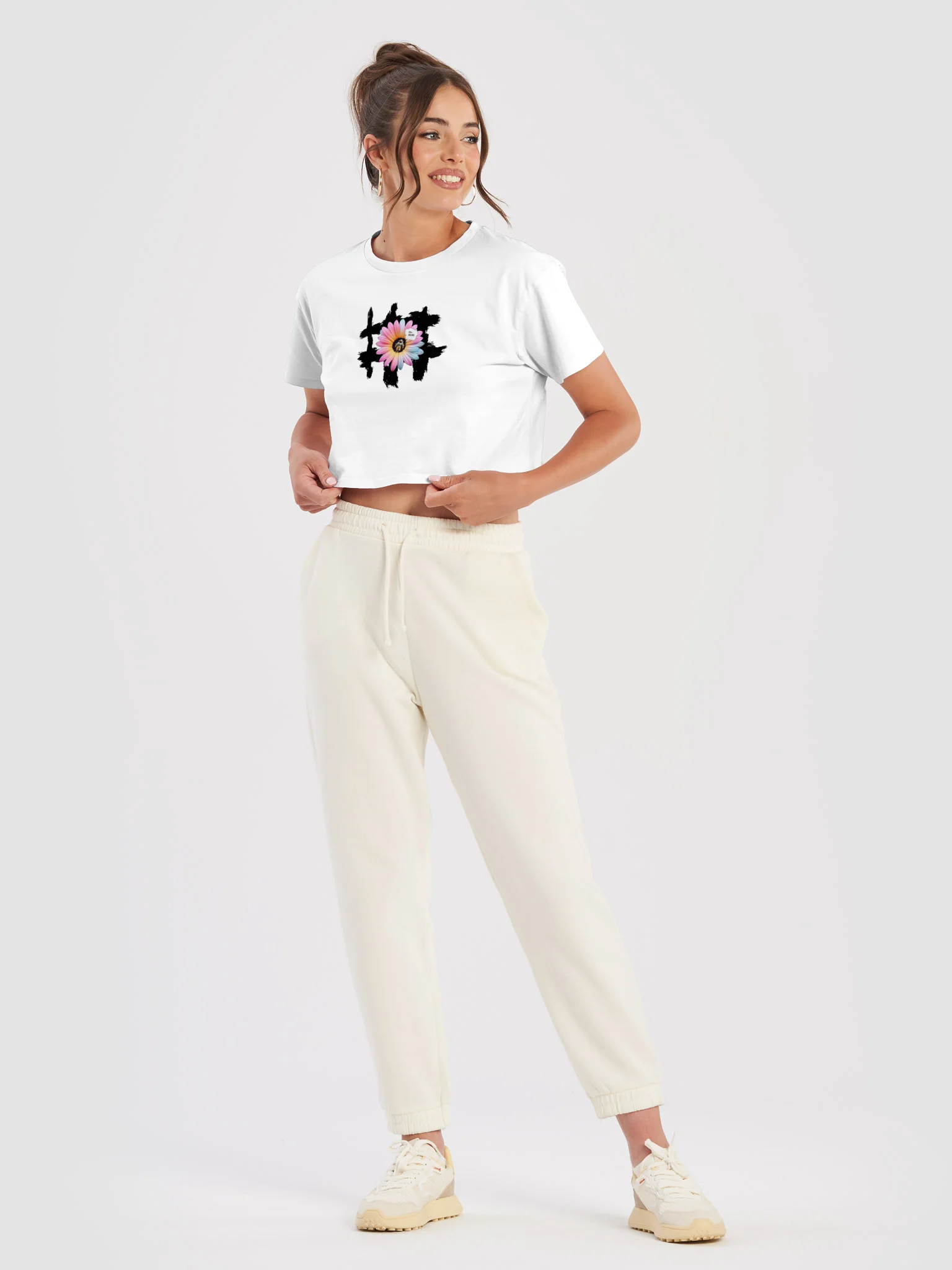 The Expressionist Crop Tee - Artemis product image (3)
