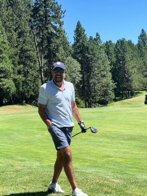 This swing is 1 in a 1,000,000. . #golftok #golfbrothers #mtshasta @Steven Brown 