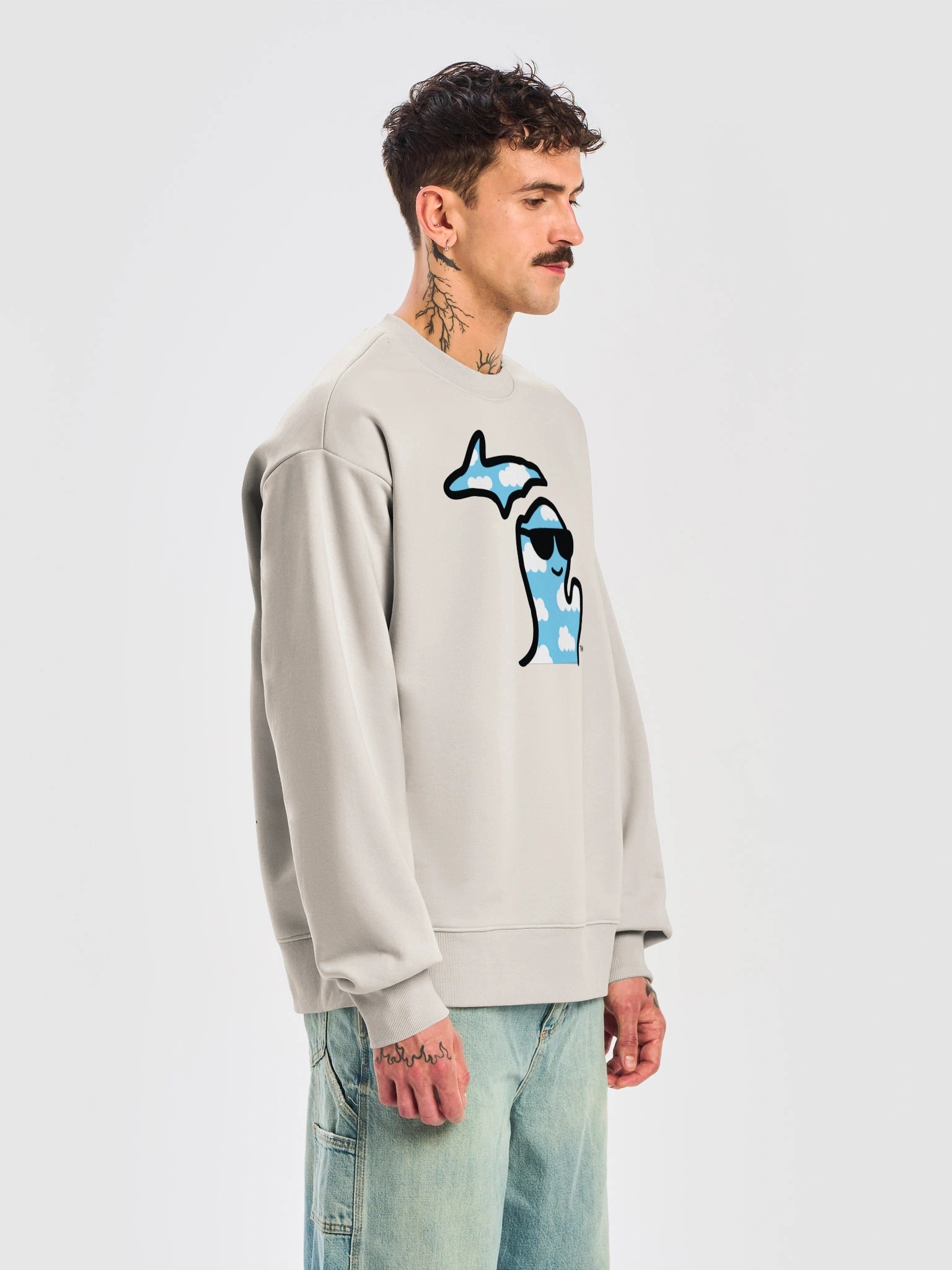 Mich. Clouds Michigan Premium Sweatshirt product image (2)
