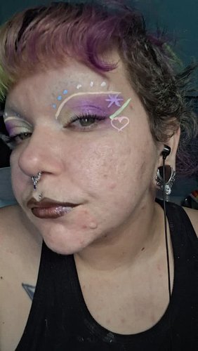 I wanted to feel faery-like today 😄  What do you think?? #mqkeup #makeup #makeuplook #eyeliner #eyeshadow