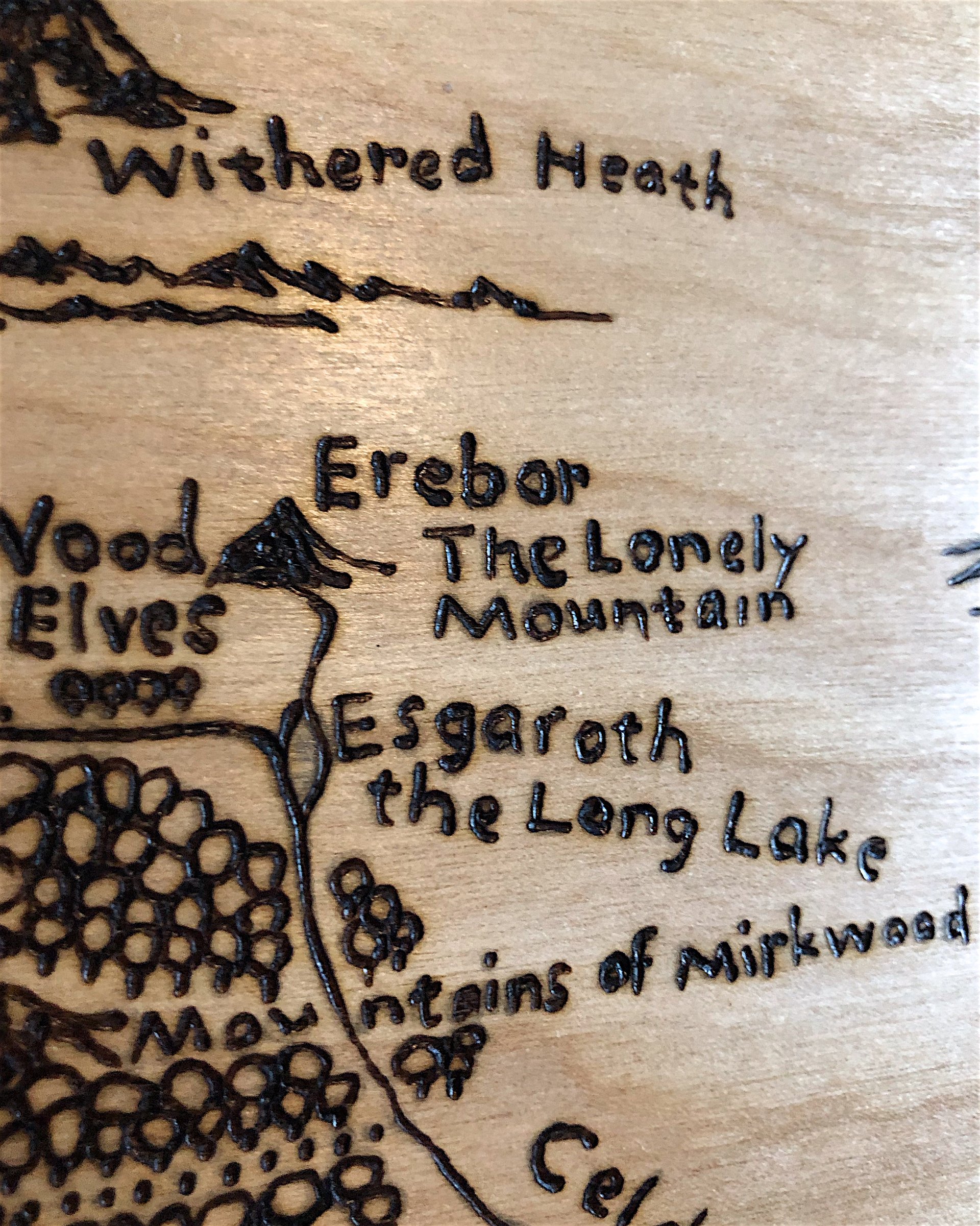 Middle Earth Map - 2' x 3' product image (8)